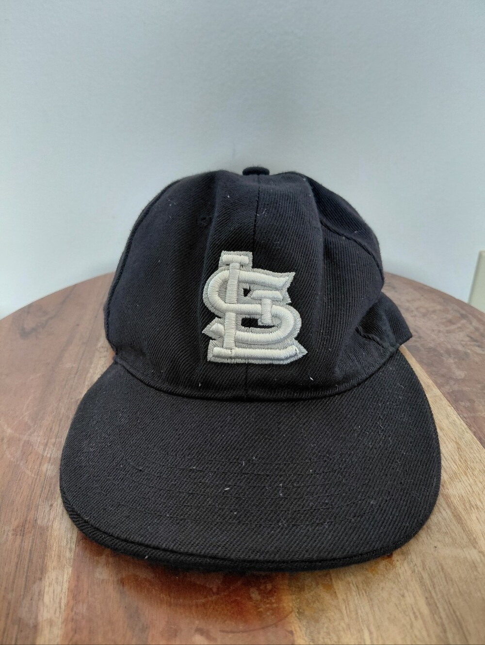 St Louis Cardinals MLB Black & White Baseball Hat OS